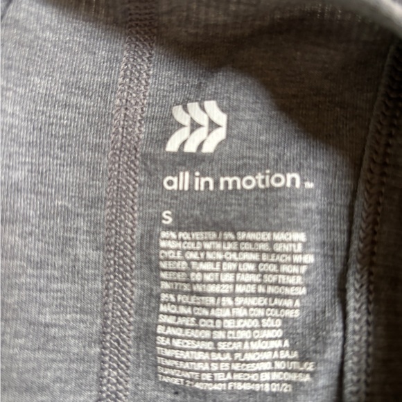 All in Motion Gray Ribbed Racerback Tank Top Small - Picture 5 of 5